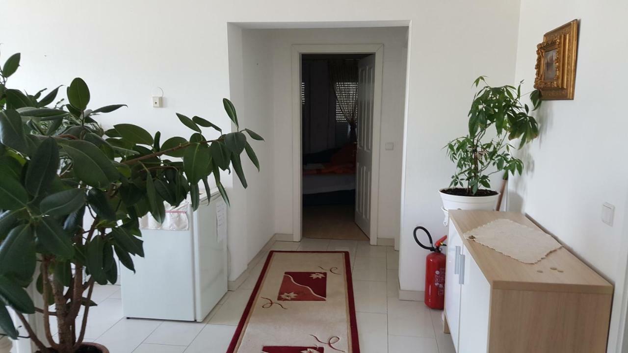Leon'S Silberwald Apartment Strasshof an der Nordbahn Екстериор снимка